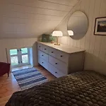 7 Person Holiday Home In Skutvik Casa de Férias *