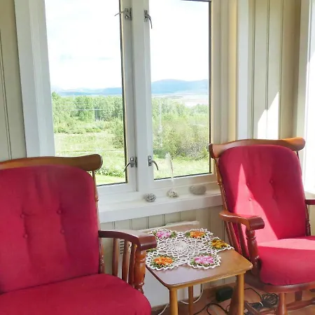 Holiday home 5 Person In Skutvik *
