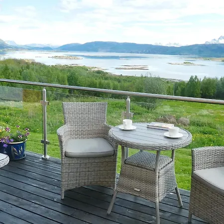 بيت للعطل 7 Person In Skutvik *