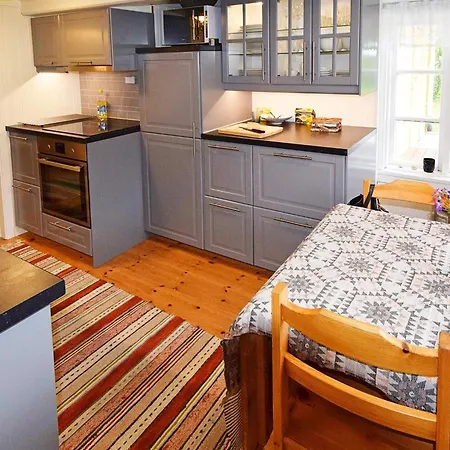 Seaside Charm In Hamaroy-by Traum *