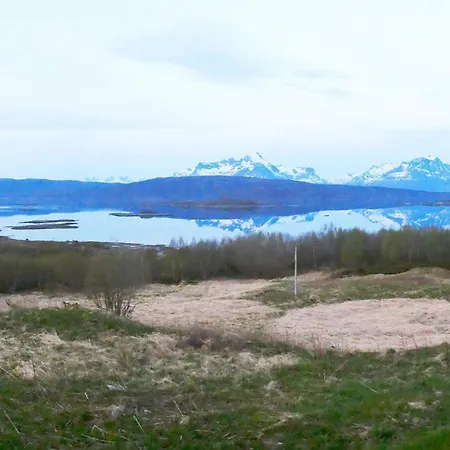 بيت للعطل 7 Person In Skutvik *