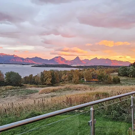 بيت للعطل 7 Person In Skutvik *